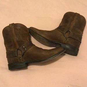 Frye ankle Wyatt harness booties